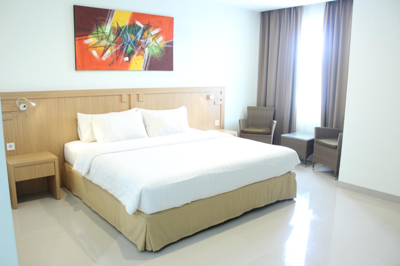 Naka Hotel Kupang Kupang  Exterior foto