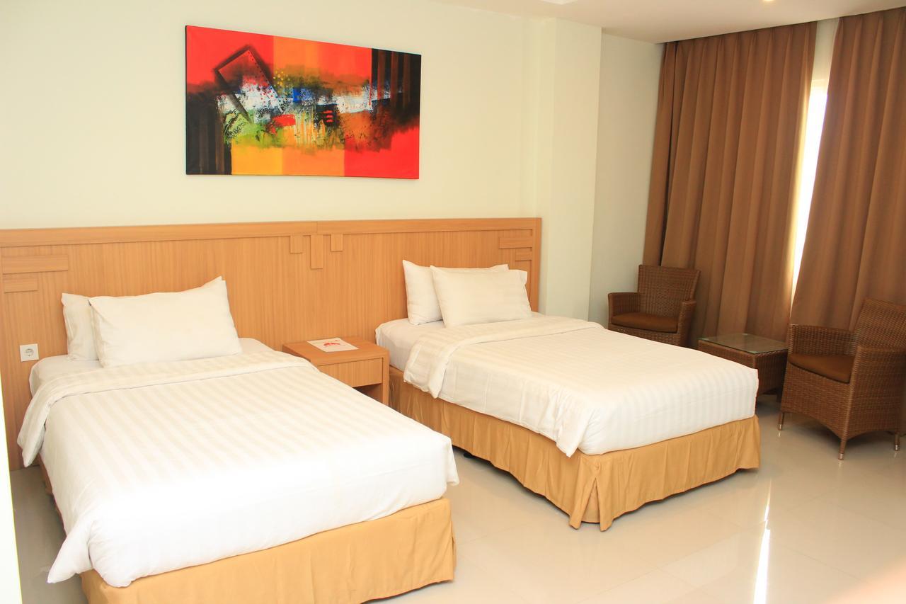 Naka Hotel Kupang Kupang  Exterior foto